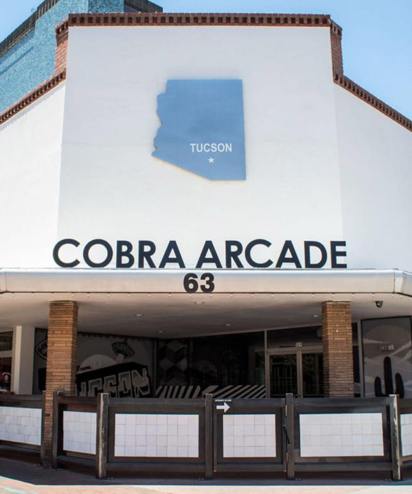 Cobra Arcade Bar Tucson Arizona 200+ Vintage Arcade Games 21+